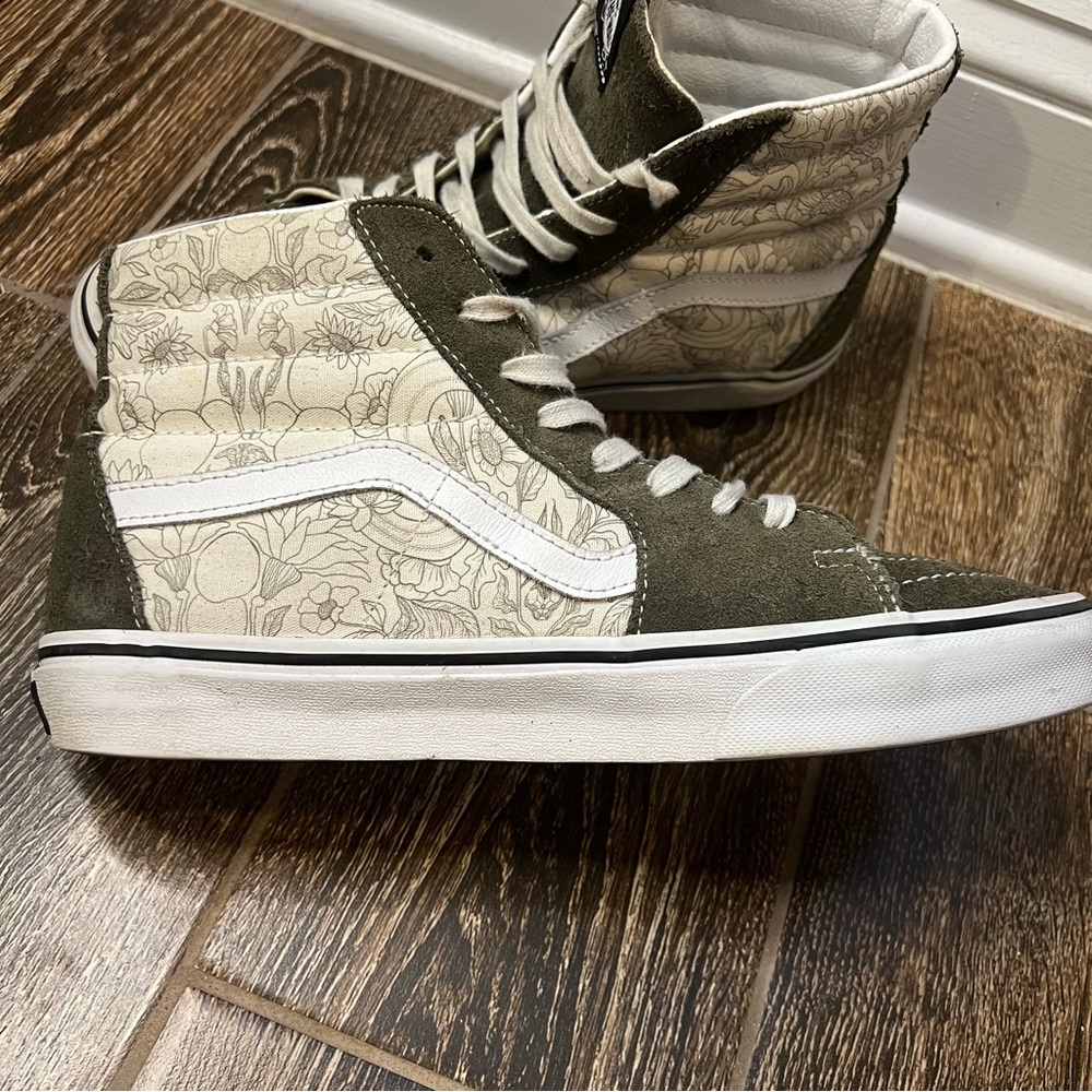 Vans High-Top Sneakers - Green and White - Picture 3 of 4